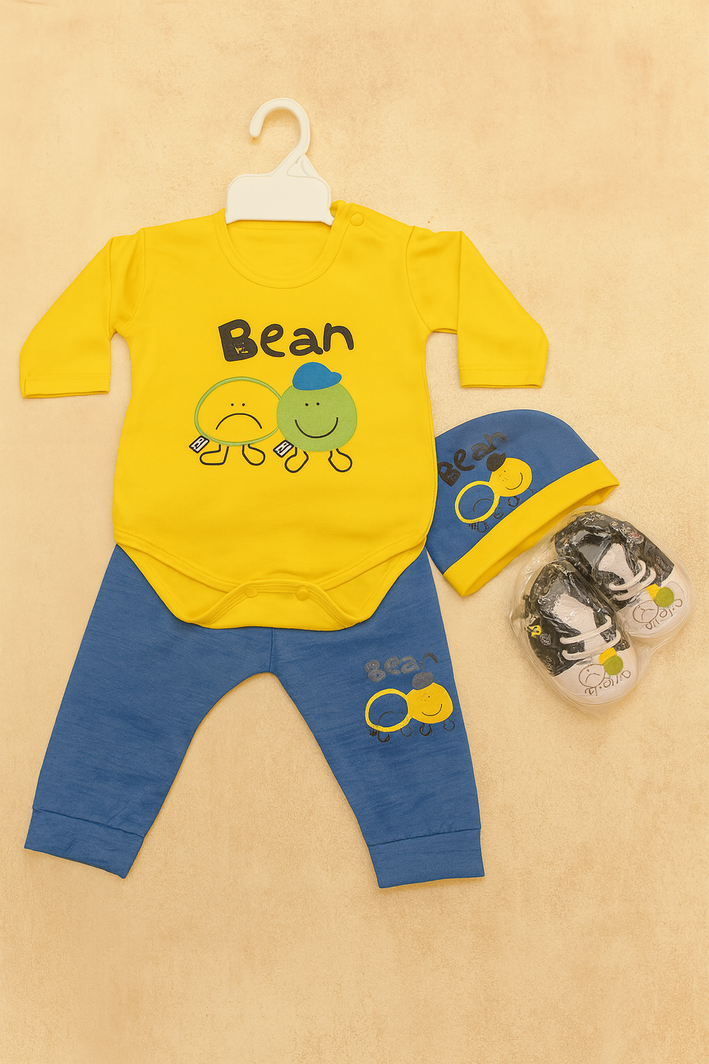 Newborn Winter Outfit Set – Jersey Fabric Bodysuit, Pajama, Cap and Shoes