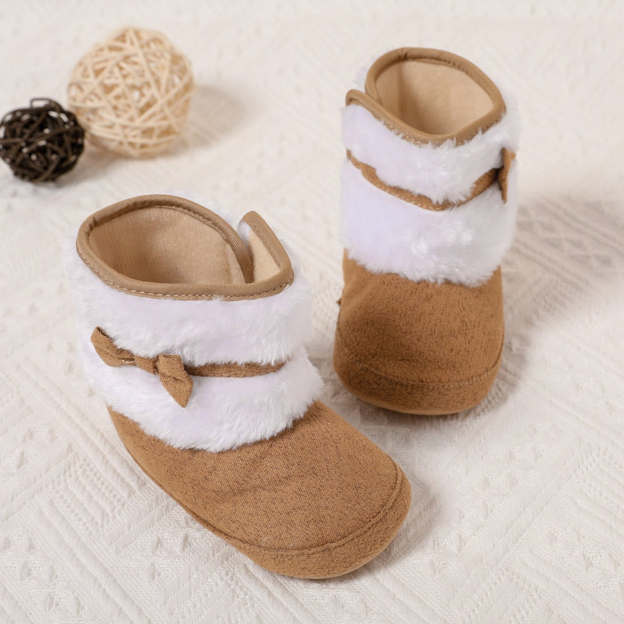 Baby / Toddler Bow Decor Khaki Plush Prewalker Shoes - MomYom PK
