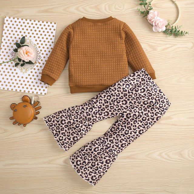 2 - piece Toddler Girl Heart Leopard Print Textured Pullover and Flared Pants Set - MomYom PK