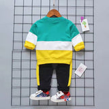 2pcs Toddler Boy Letter Print Colorblock Cotton Pullover Sweatshirt and Pants Set - MomYom PK