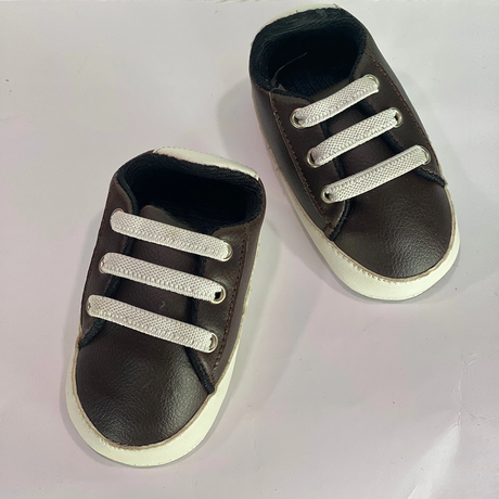 Comfy Soled Lace up Sneakers