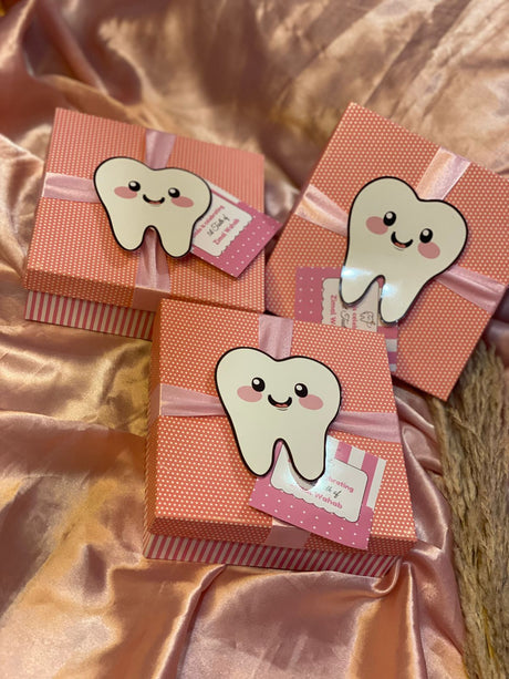 Smiley Tooth First Tooth Celebration Box - With Bag