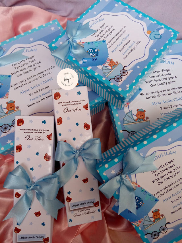 Polka Dot Baby Announcement Box With Bag